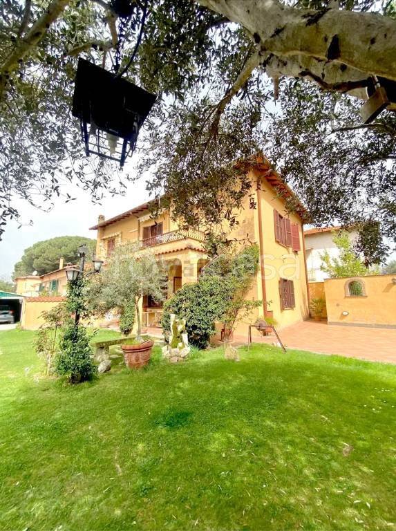 casa indipendente in vendita a Frascati