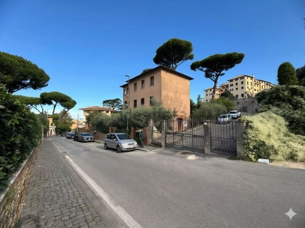 casa indipendente in vendita a Frascati