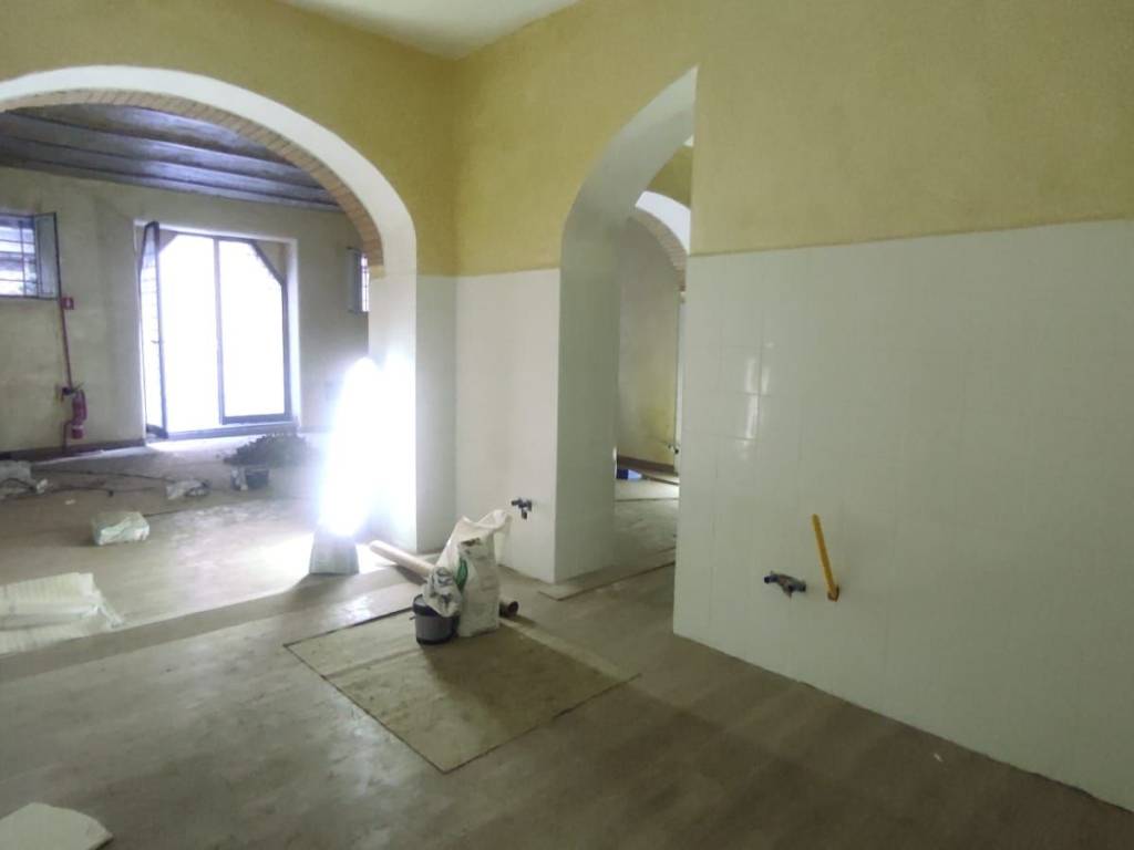 negozio in vendita a Frascati