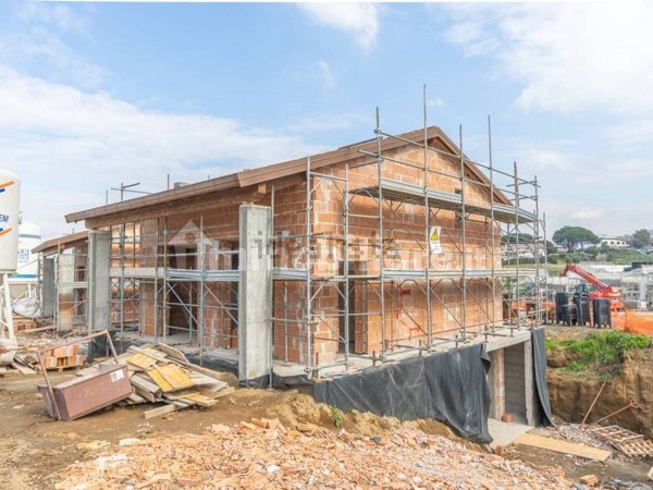 casa indipendente in vendita a Frascati