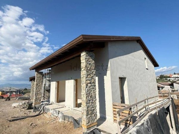 casa indipendente in vendita a Frascati