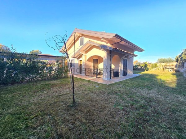 casa indipendente in vendita a Frascati