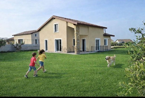 casa indipendente in vendita a Frascati