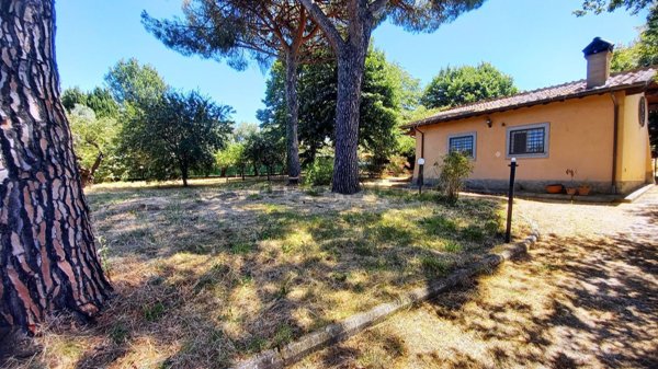 casa indipendente in vendita a Frascati