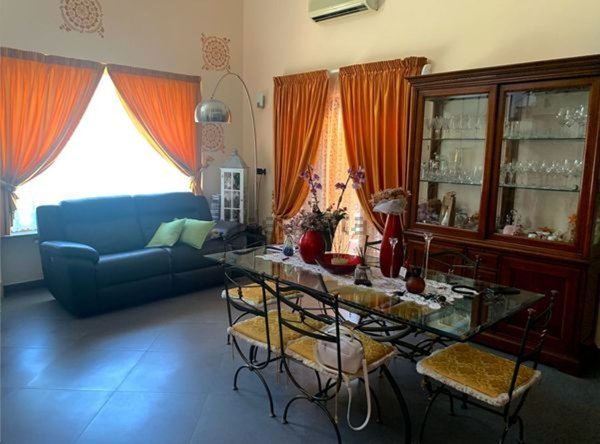 casa indipendente in vendita a Frascati