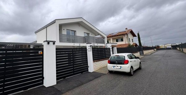 casa indipendente in vendita a Frascati