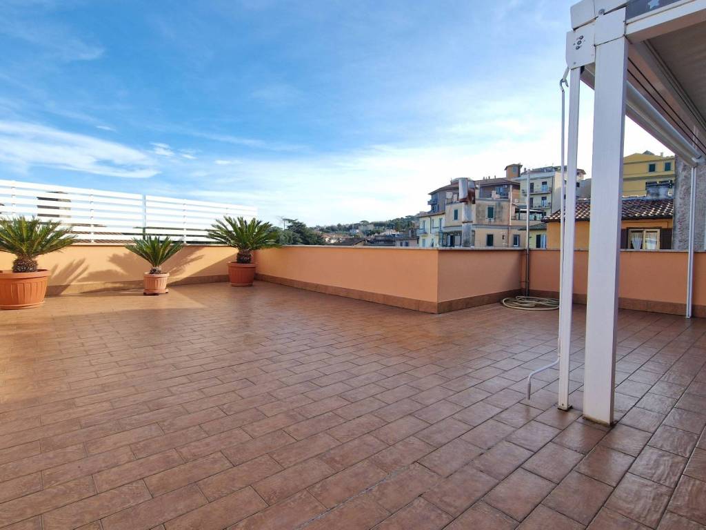 appartamento in vendita a Frascati