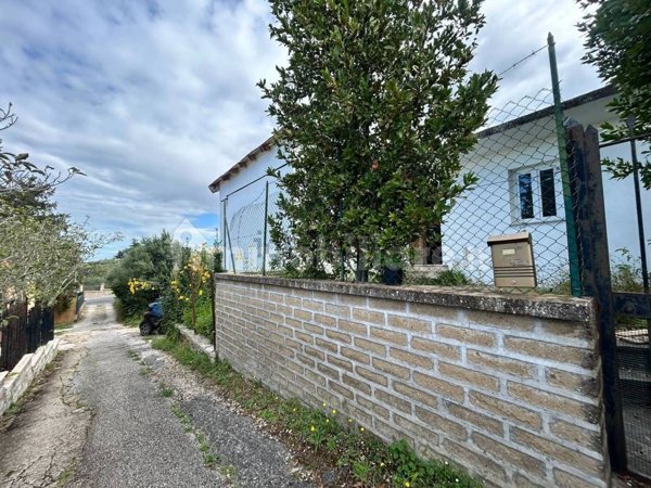 casa indipendente in vendita a Frascati