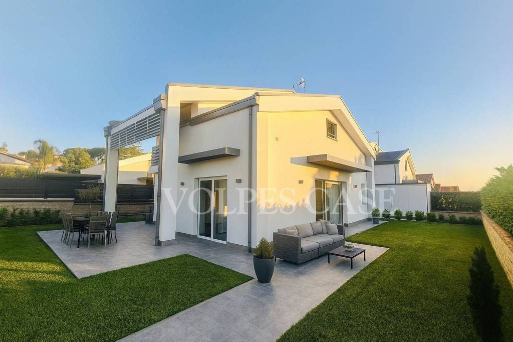 casa indipendente in vendita a Frascati