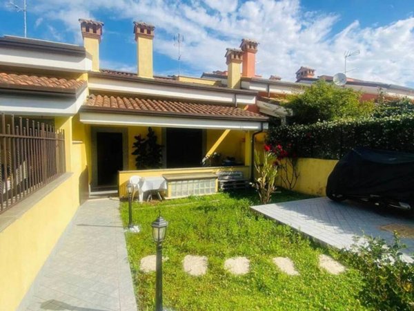 casa indipendente in vendita a Frascati