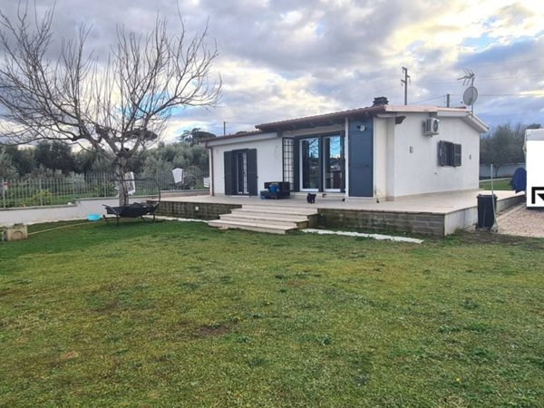 casa indipendente in vendita a Frascati