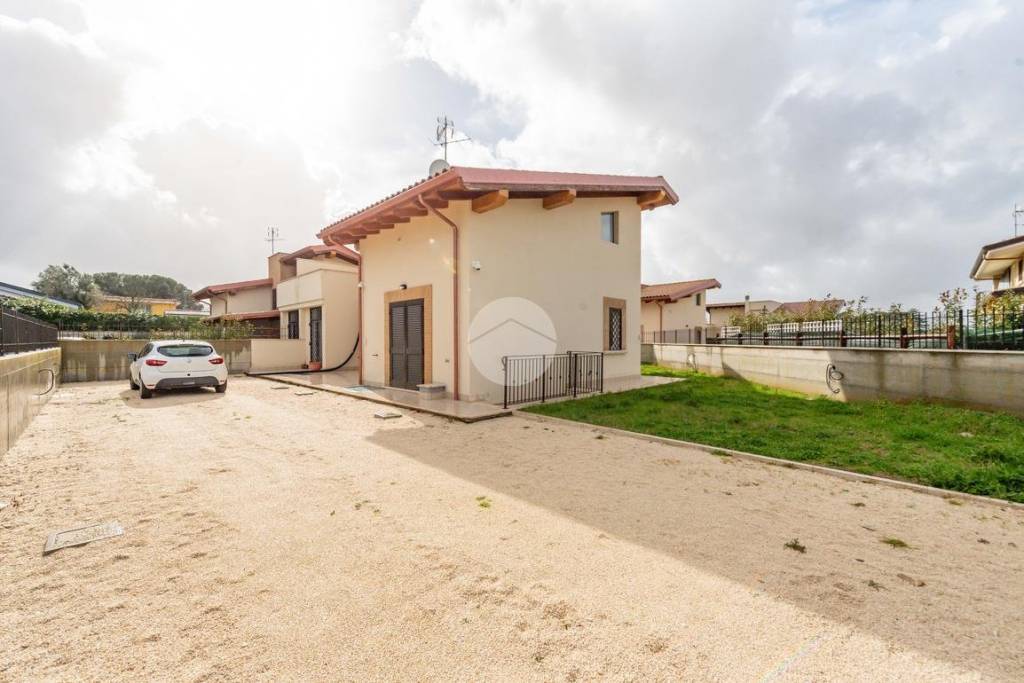 casa indipendente in vendita a Frascati