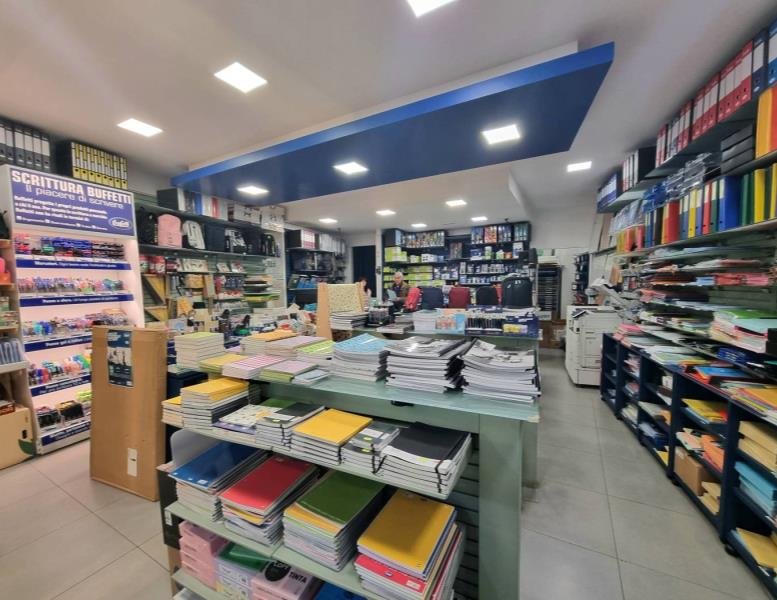 ufficio in vendita a Frascati