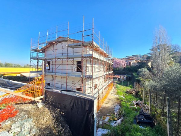 casa indipendente in vendita a Frascati