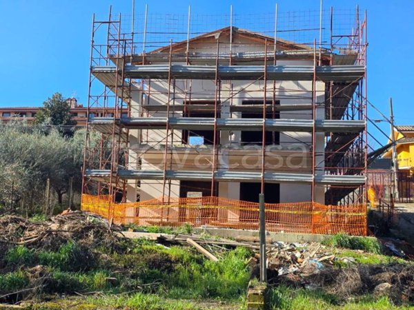 casa indipendente in vendita a Frascati in zona Cisternole