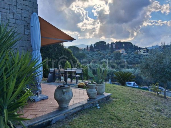 casa indipendente in vendita a Frascati