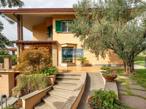 casa indipendente in vendita a Frascati
