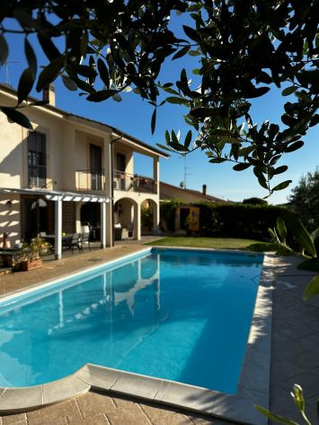 casa indipendente in vendita a Frascati