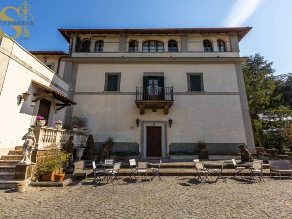 casa indipendente in vendita a Frascati