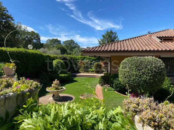 casa indipendente in vendita a Frascati