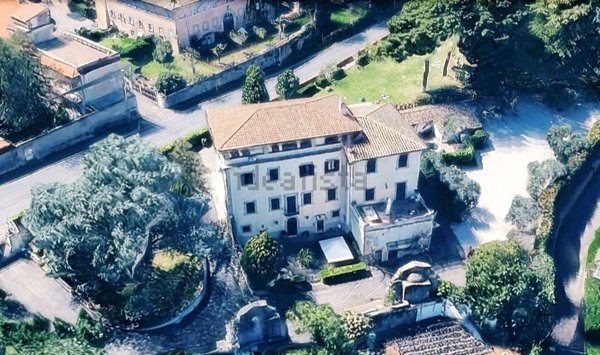 casa indipendente in vendita a Frascati