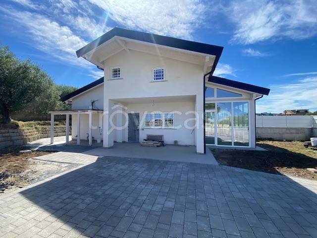 casa indipendente in vendita a Frascati