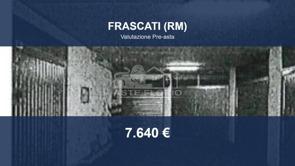 locale di sgombero in vendita a Frascati