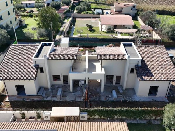 casa indipendente in vendita a Frascati