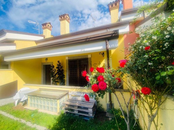 casa indipendente in vendita a Frascati
