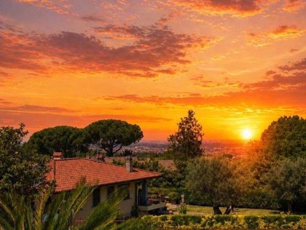 casa indipendente in vendita a Frascati