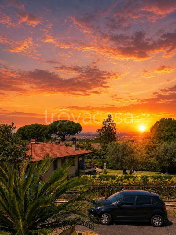 casa indipendente in vendita a Frascati