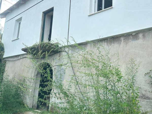 casa indipendente in vendita a Frascati