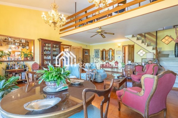 casa indipendente in vendita a Frascati