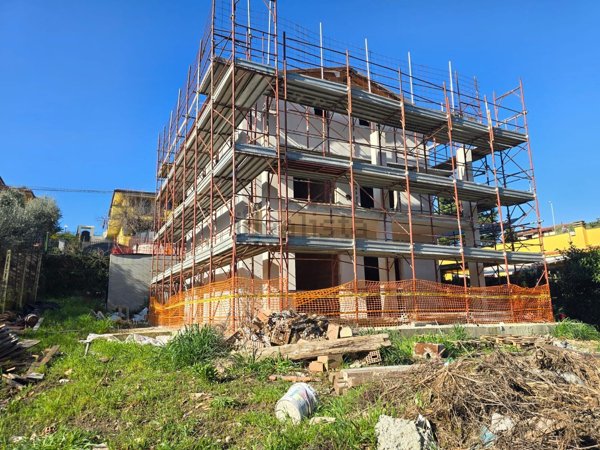 casa indipendente in vendita a Frascati