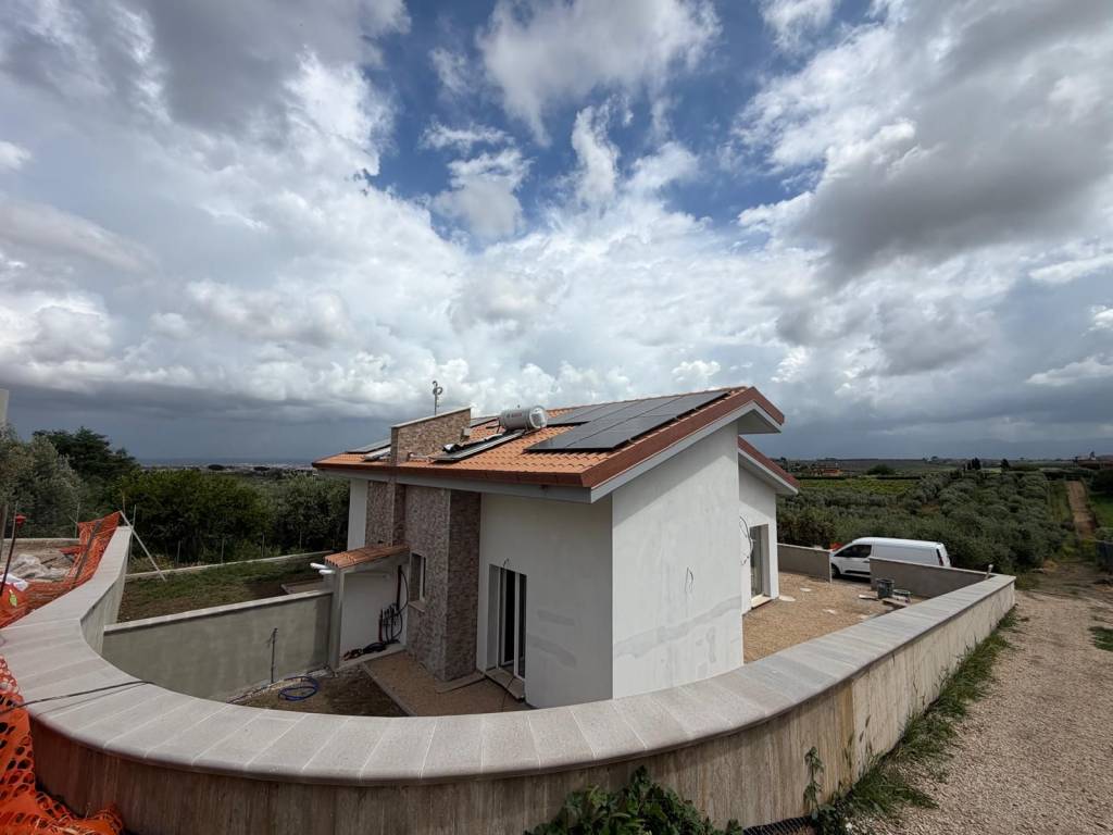 casa indipendente in vendita a Frascati