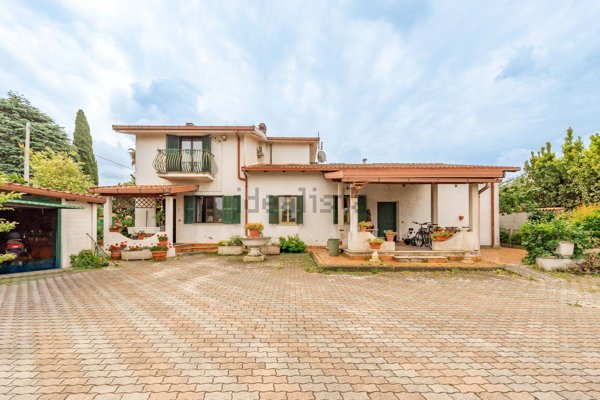 casa indipendente in vendita a Frascati