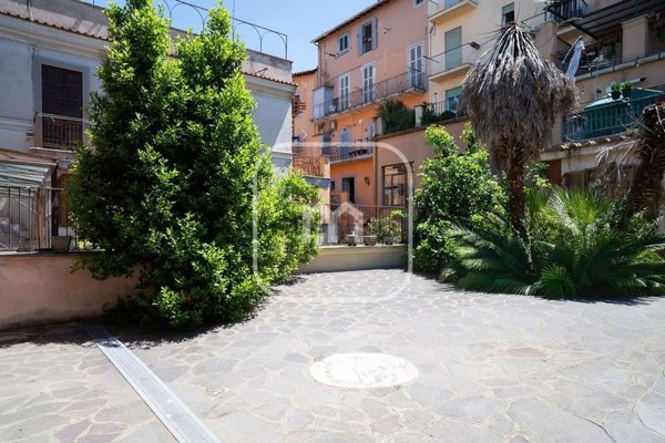 appartamento in vendita a Frascati