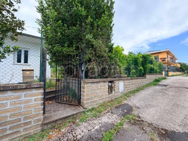 casa indipendente in vendita a Frascati