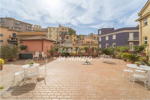 casa semindipendente in vendita a Frascati