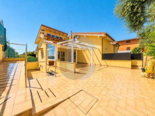 casa indipendente in vendita a Frascati