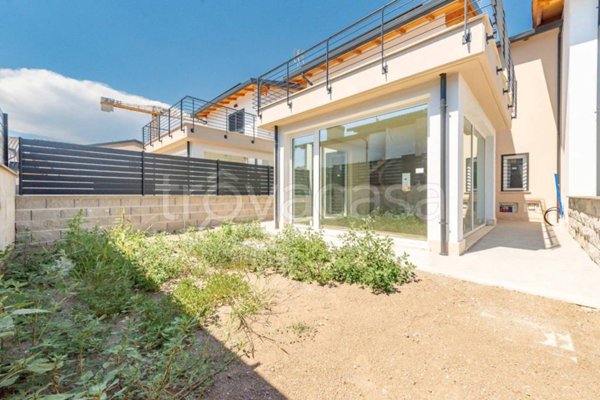 casa indipendente in vendita a Frascati