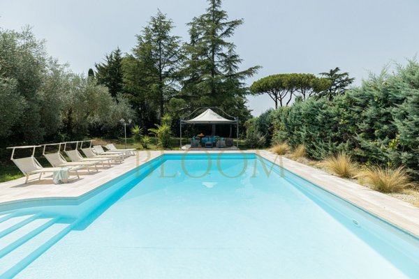 casa indipendente in vendita a Frascati in zona Cisternole