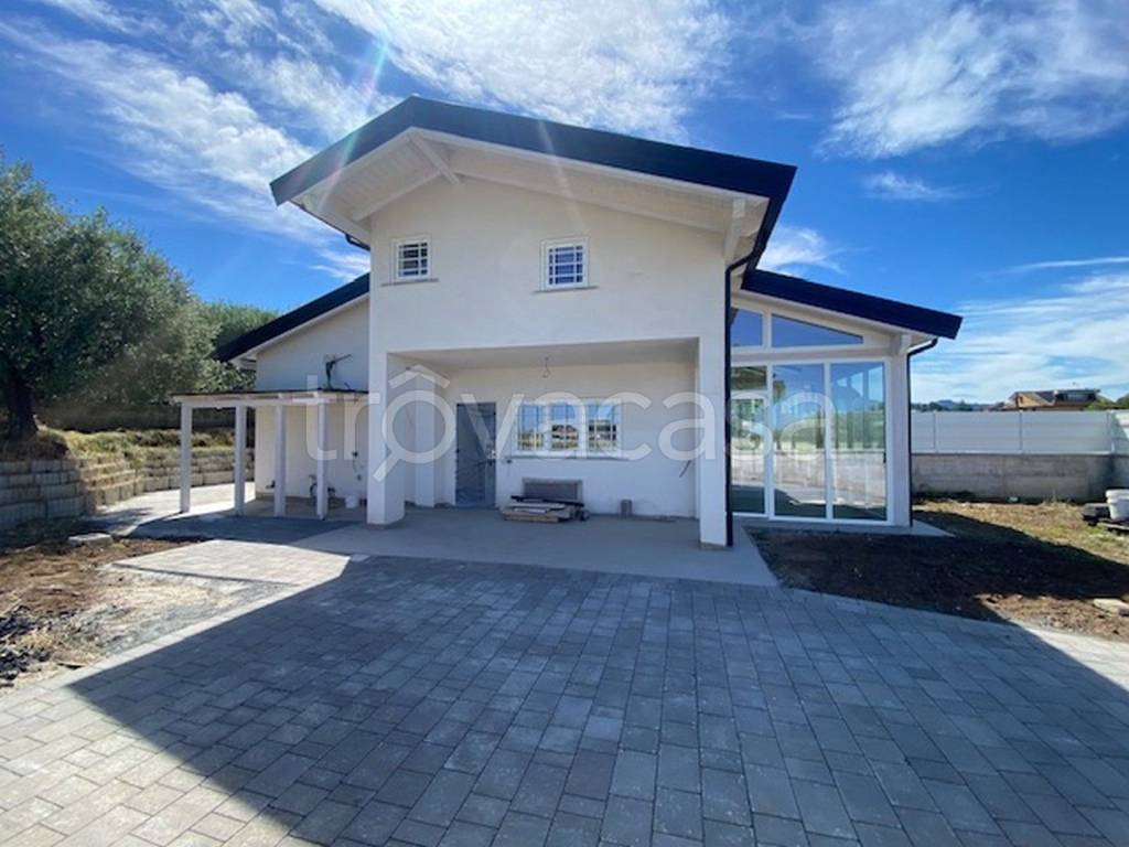 casa indipendente in vendita a Frascati
