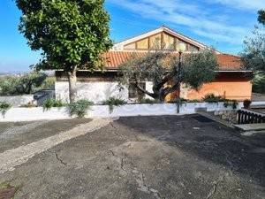 casa indipendente in vendita a Frascati