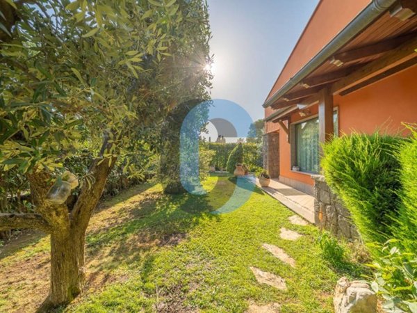 casa indipendente in vendita a Frascati