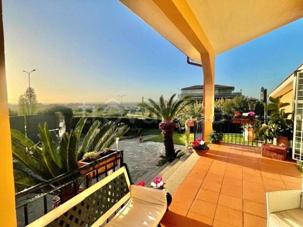 casa indipendente in vendita a Frascati in zona Cisternole