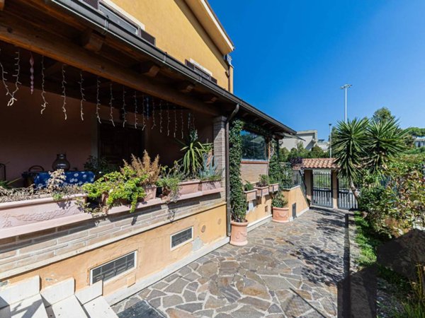 casa indipendente in vendita a Frascati