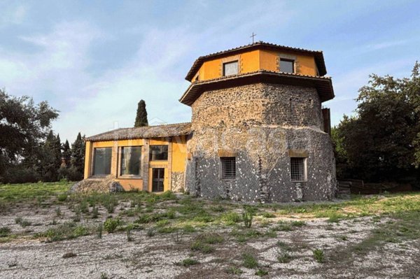 casa indipendente in vendita a Frascati