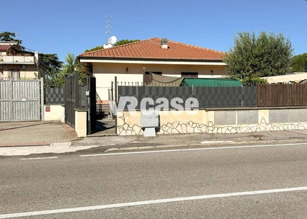 casa indipendente in vendita a Frascati