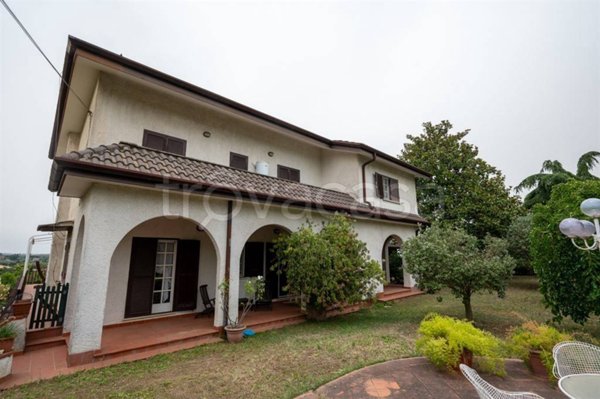 casa indipendente in vendita a Gallicano nel Lazio